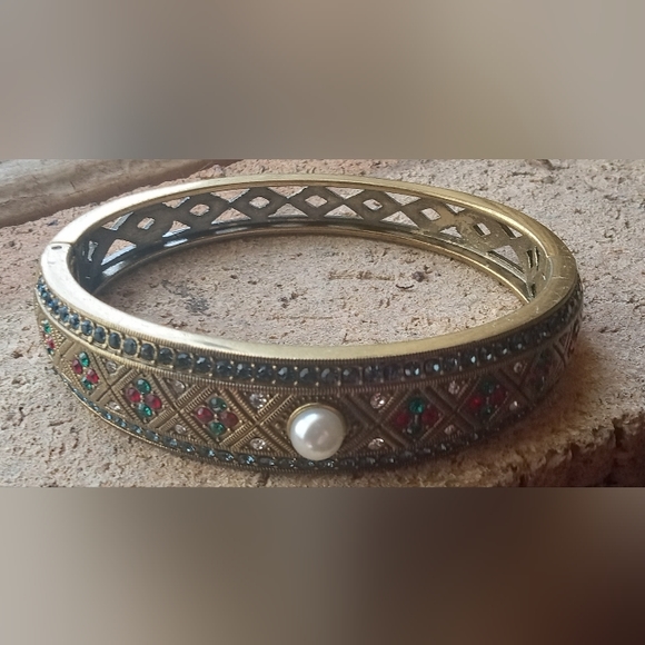 HEIDI DAUS  Faux Pearl, Blue, Garnet, Green Rhinestone Bangle Hinged Bracelet - Picture 10 of 12